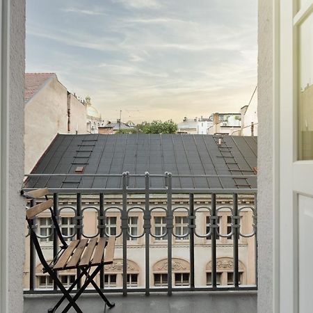 Luxury Central 150M2 Apartment On Wencelas Square With Private Garage Prag Exterior foto